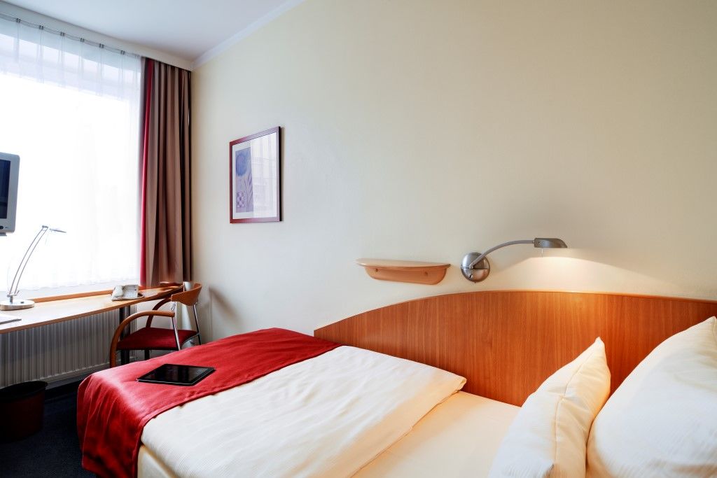 Novum Hotel Ambassador Hamburg Exterior photo